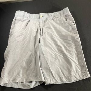 Under Armour Men's Light Gray Flat Front Shorts